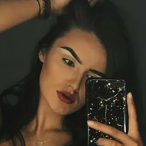 Bethandlucyx