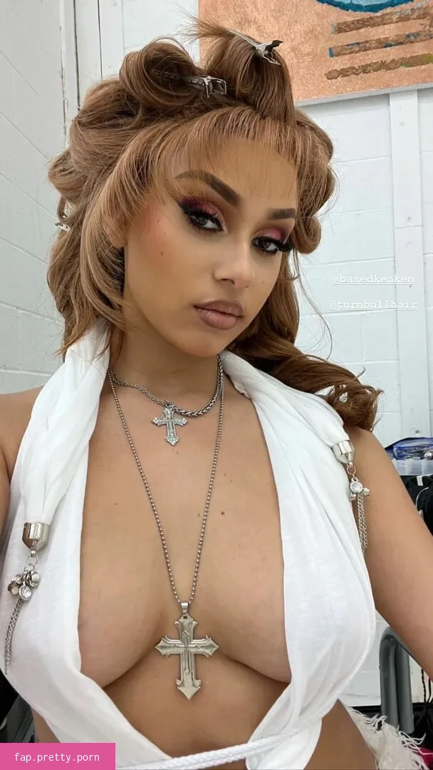 Breah Hicks - Photo #15