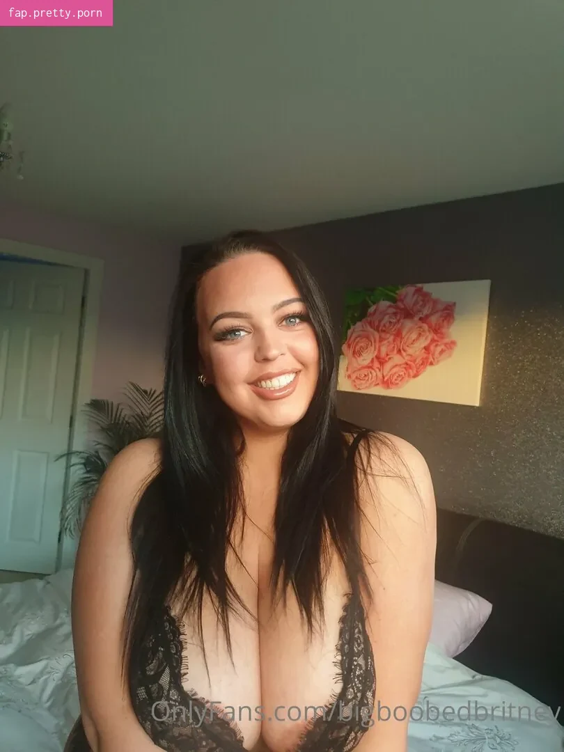 bigboobedbritneyfree - Photo #56