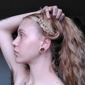 bigtiddiewerekitty content