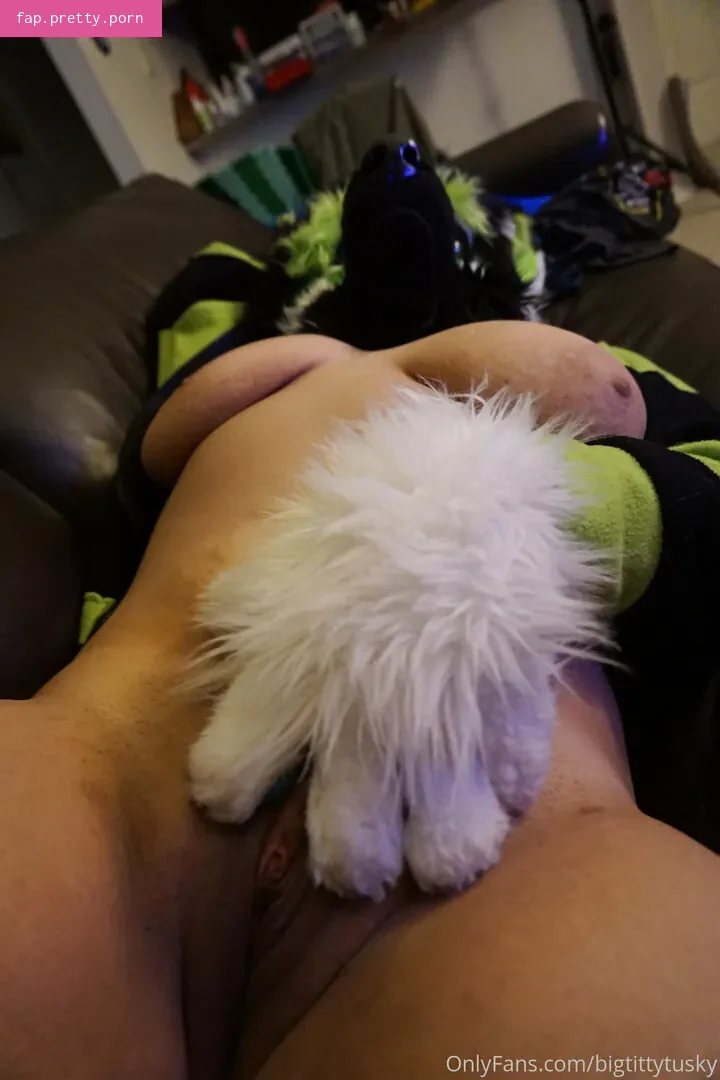 bigtittytusky - Photo #68