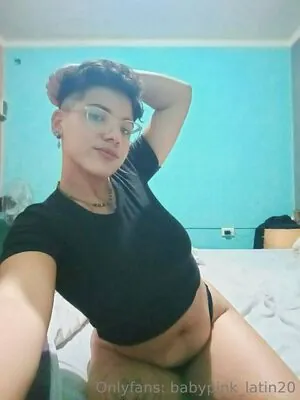babypink_latin20 content