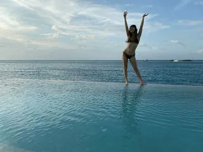 Billie Lourd content