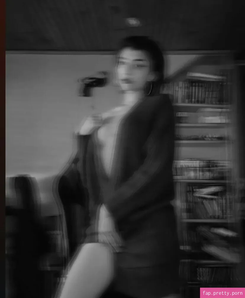 Blackamber51 - Photo #03