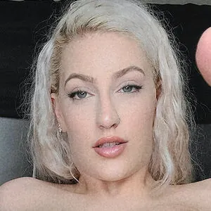 Bella Romano (missbellaromano)