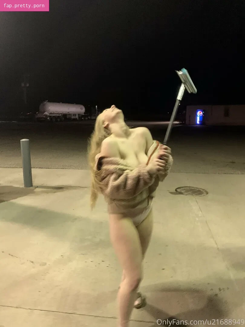 BrittSmith - Photo #95