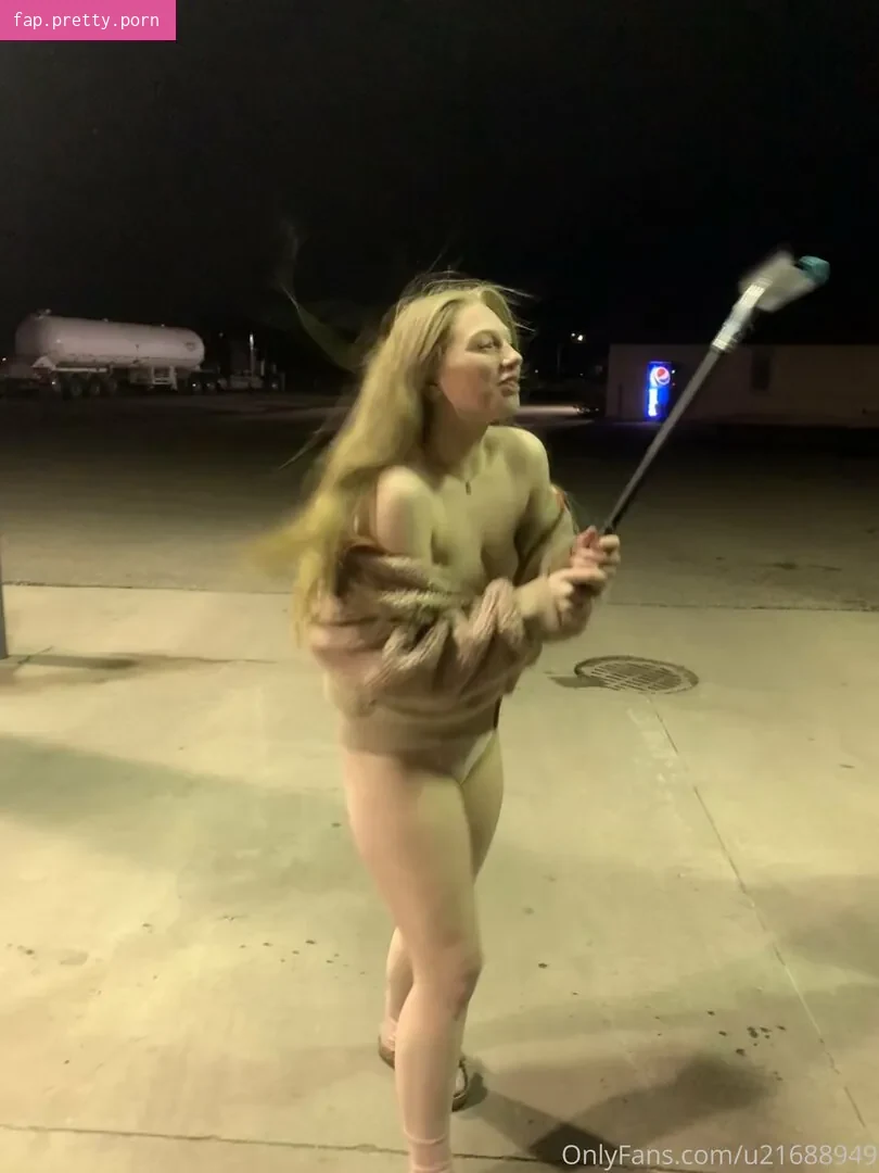 BrittSmith - Photo #96