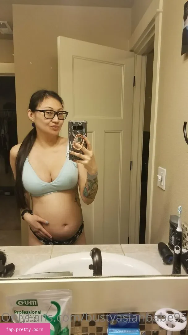 bustyasianbabe95 - Photo #35