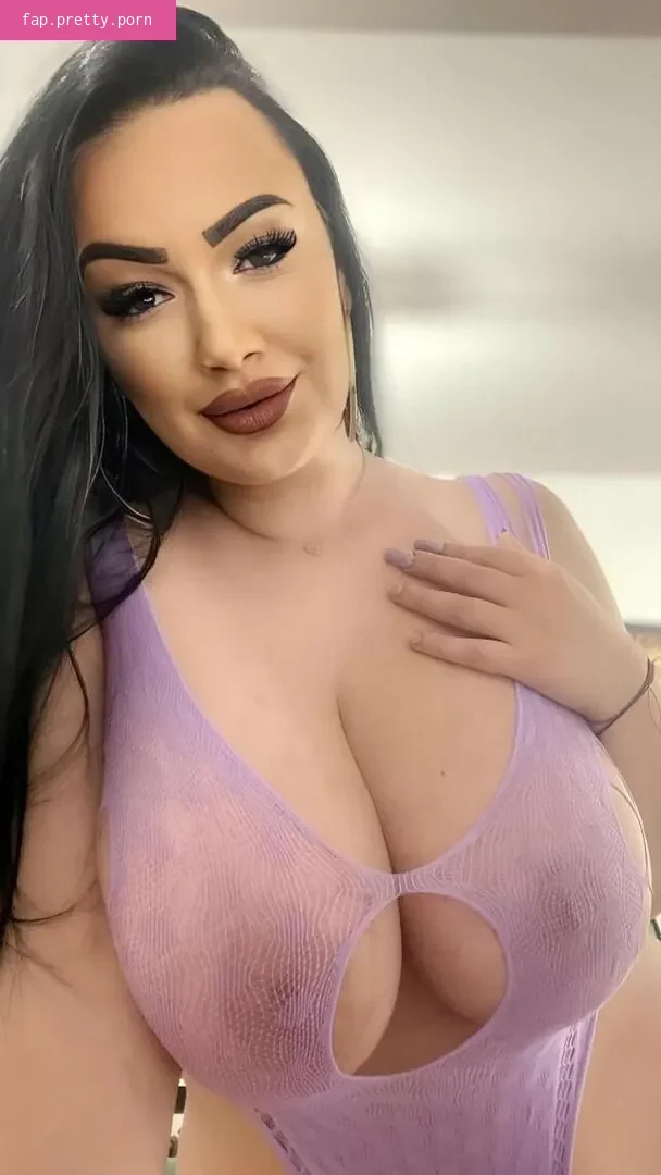 Bustysexylora content