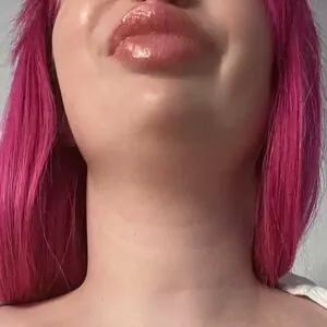 bustyyxoxo