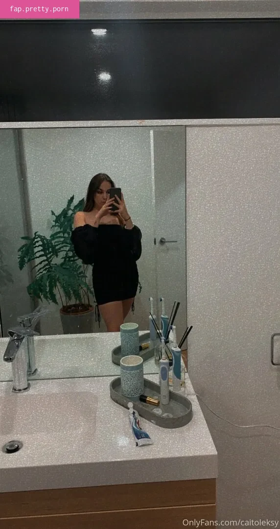 caitcourtz - Photo #04