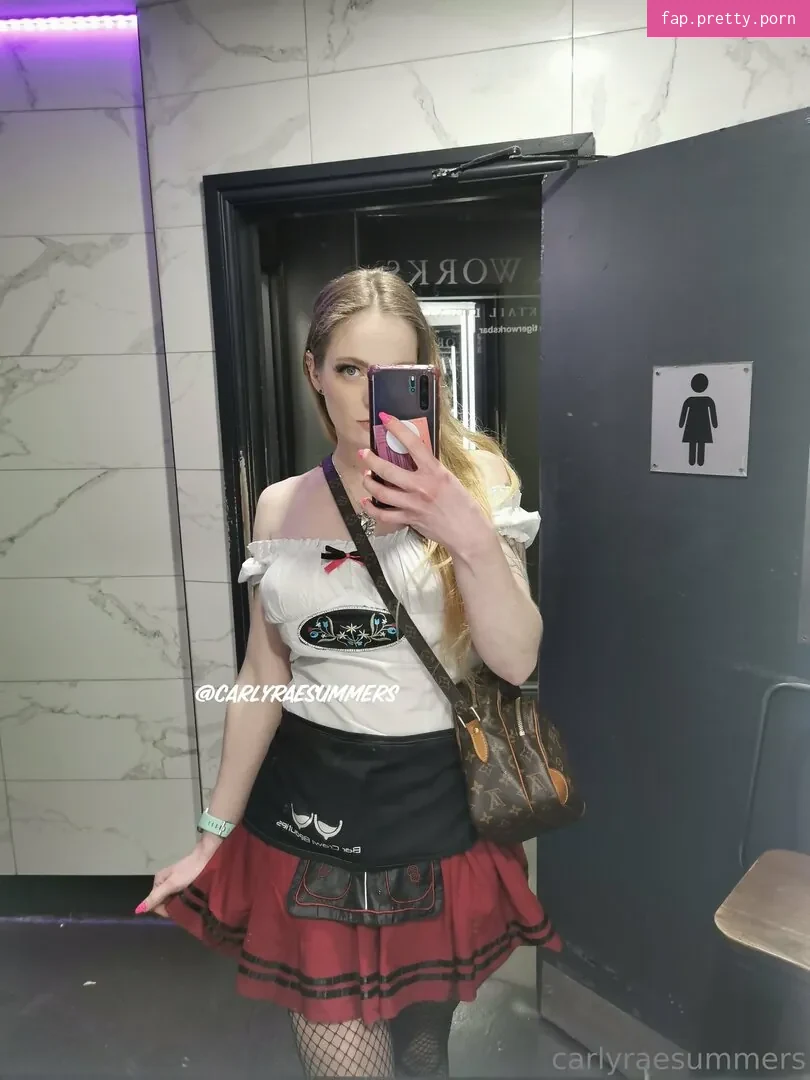 carlyraesummers - Photo #01