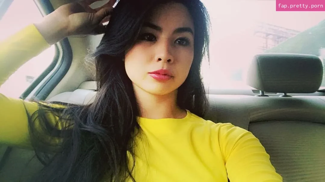 CarolineKwan - Photo #49