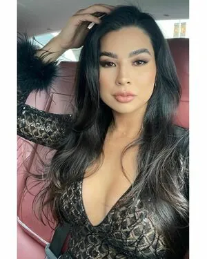 CarolineKwan content