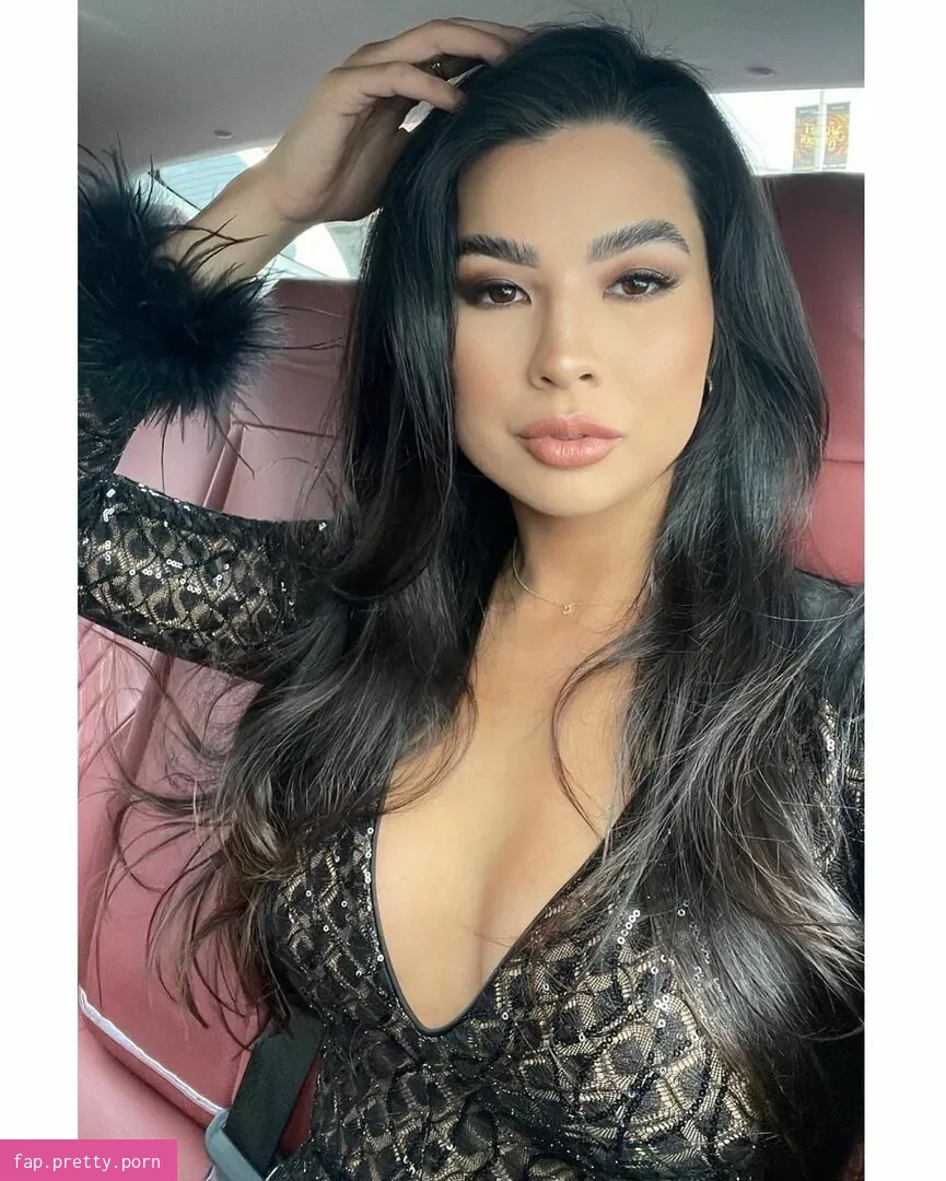 CarolineKwan - Photo #69