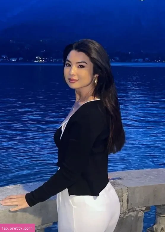 CarolineKwan - Photo #18