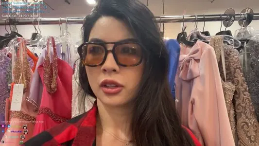 CarolineKwan content