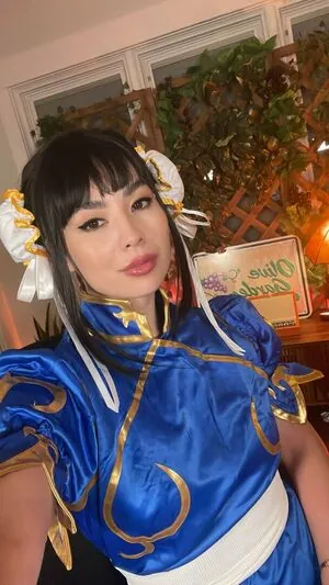 CarolineKwan content