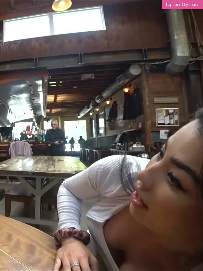 CarolineKwan - Photo #46