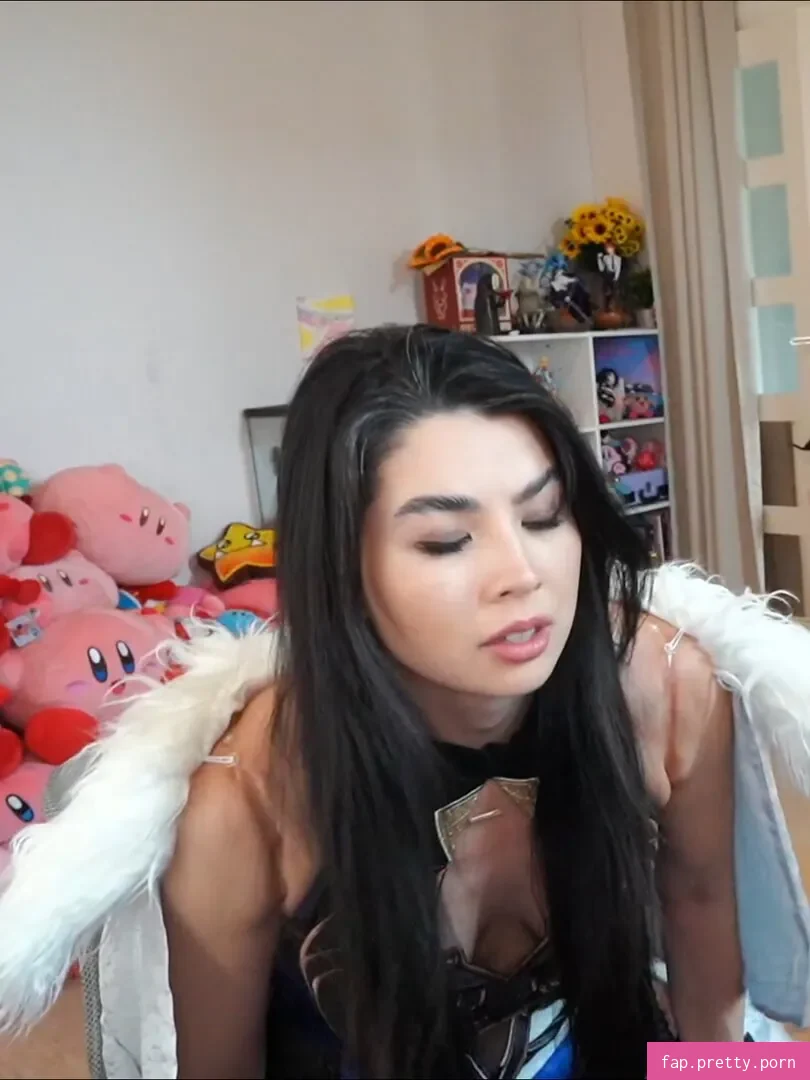 CarolineKwan - Photo #52