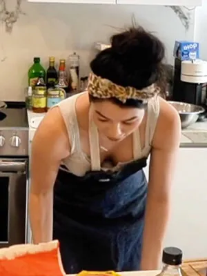 CarolineKwan content