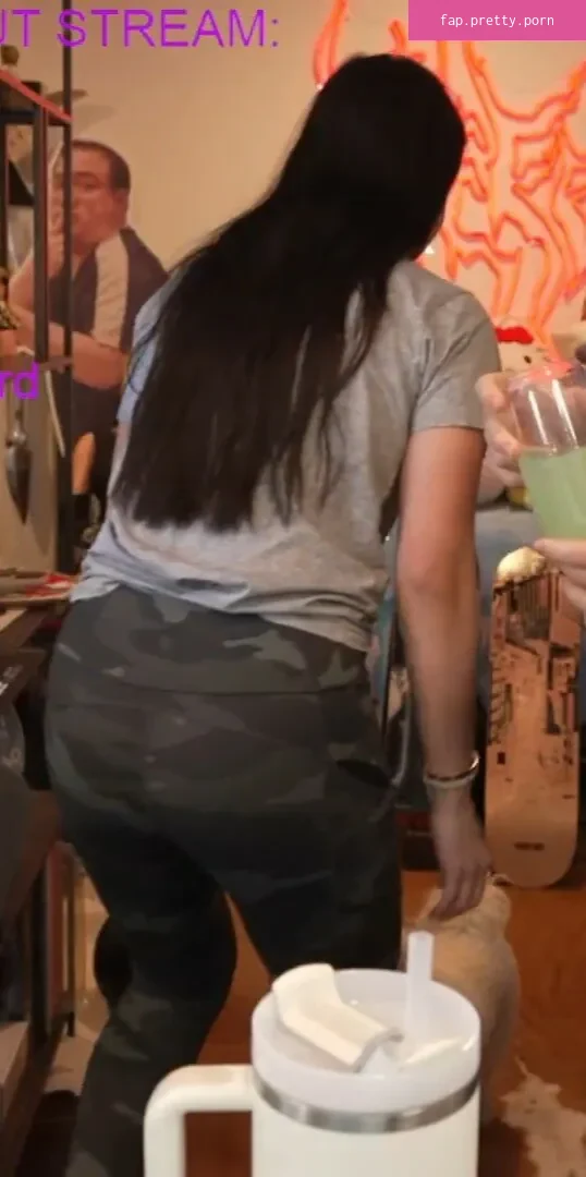 CarolineKwan - Photo #16