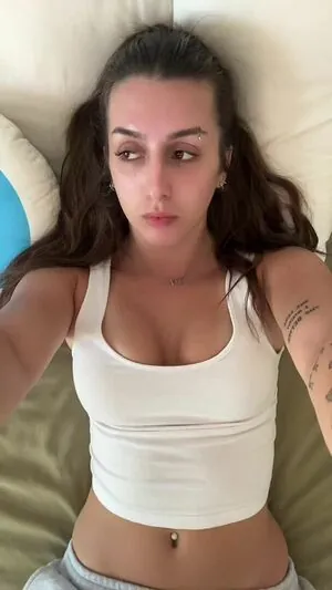 Charly Ashlynn content