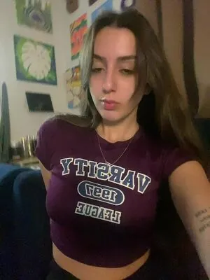 Charly Ashlynn content