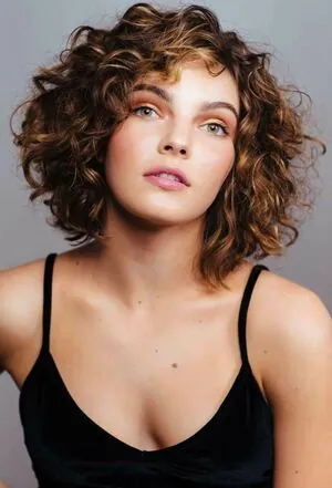 Camren Bicondova content