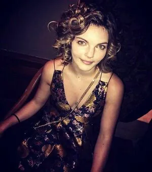 Camren Bicondova content