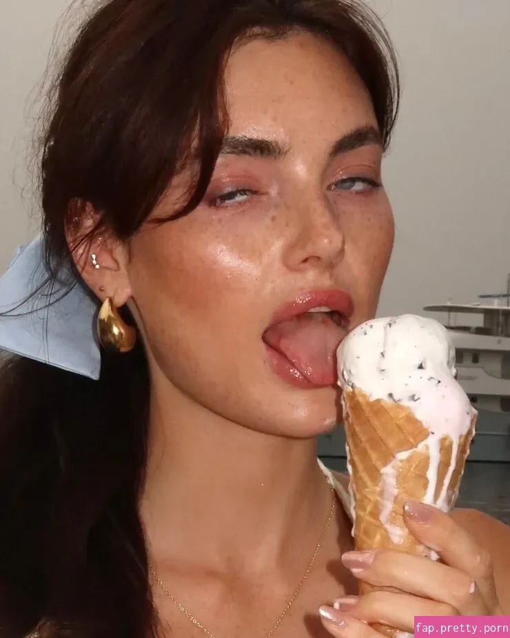 Celine Bethmann - Photo #41