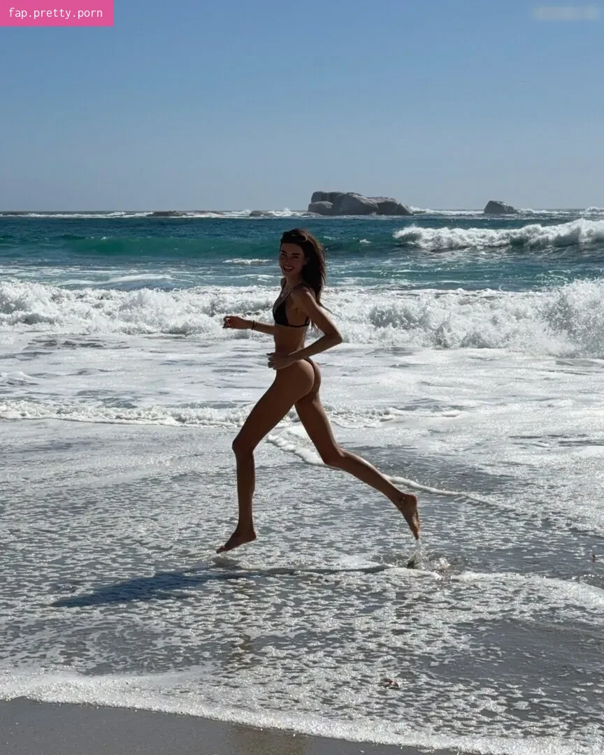 Celine Bethmann - Photo #87