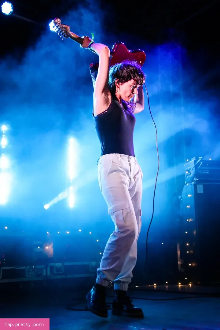 Courtney Barnett - Photo #12