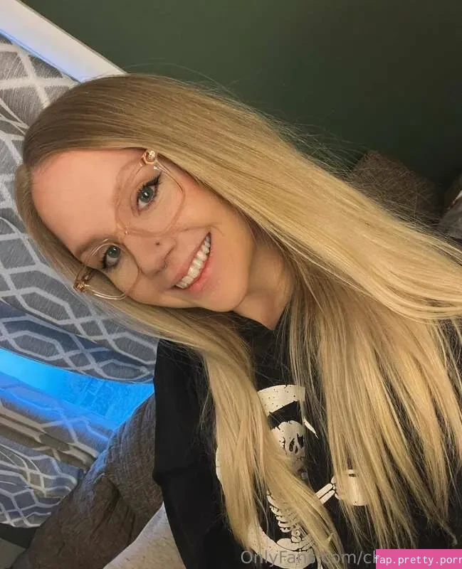 Chloe Comet - Photo #19