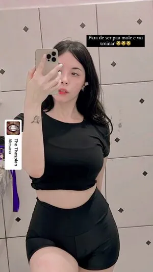 Caroline Favorino content