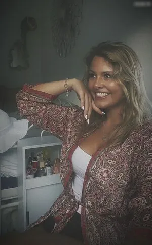 Chanelle.fms content