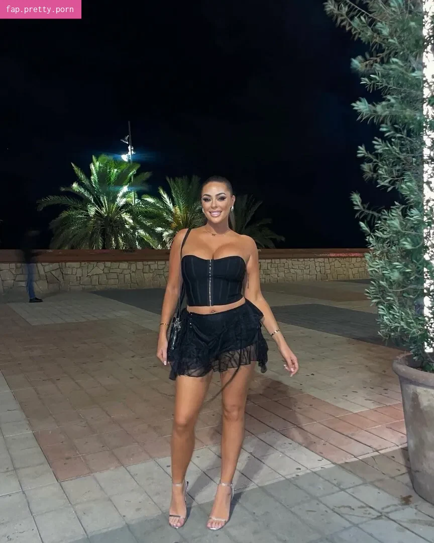 Charlotte Fisher - Photo #11