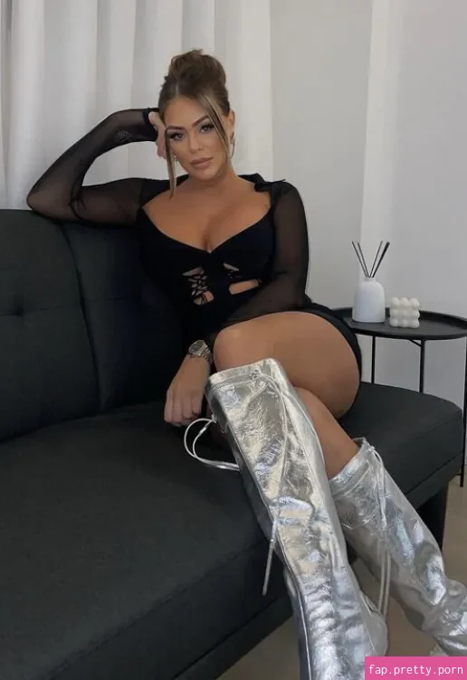 Charlotte Fisher - Photo #25