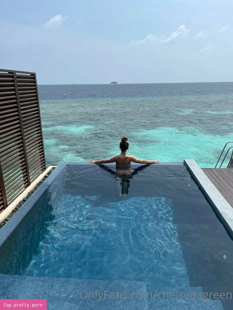 Chelsea Green - Photo #35