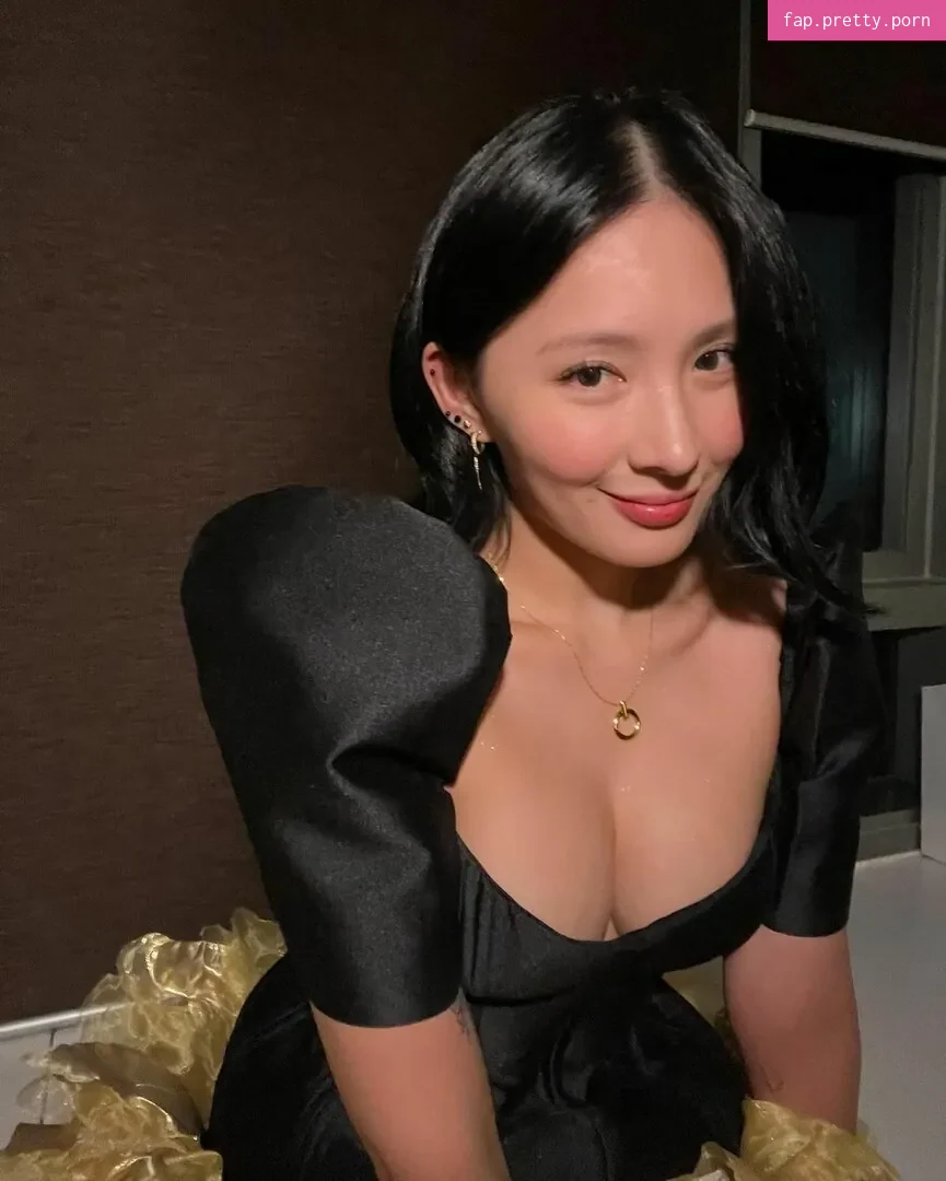 Christine Grace Co content