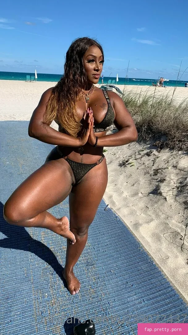 ChanyaTheBody - Photo #56