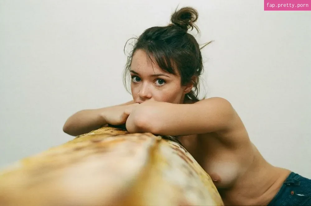 Charlotterosebenjamin content