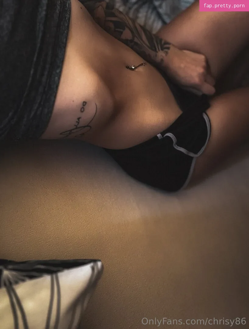 Chrissy86 - Photo #02