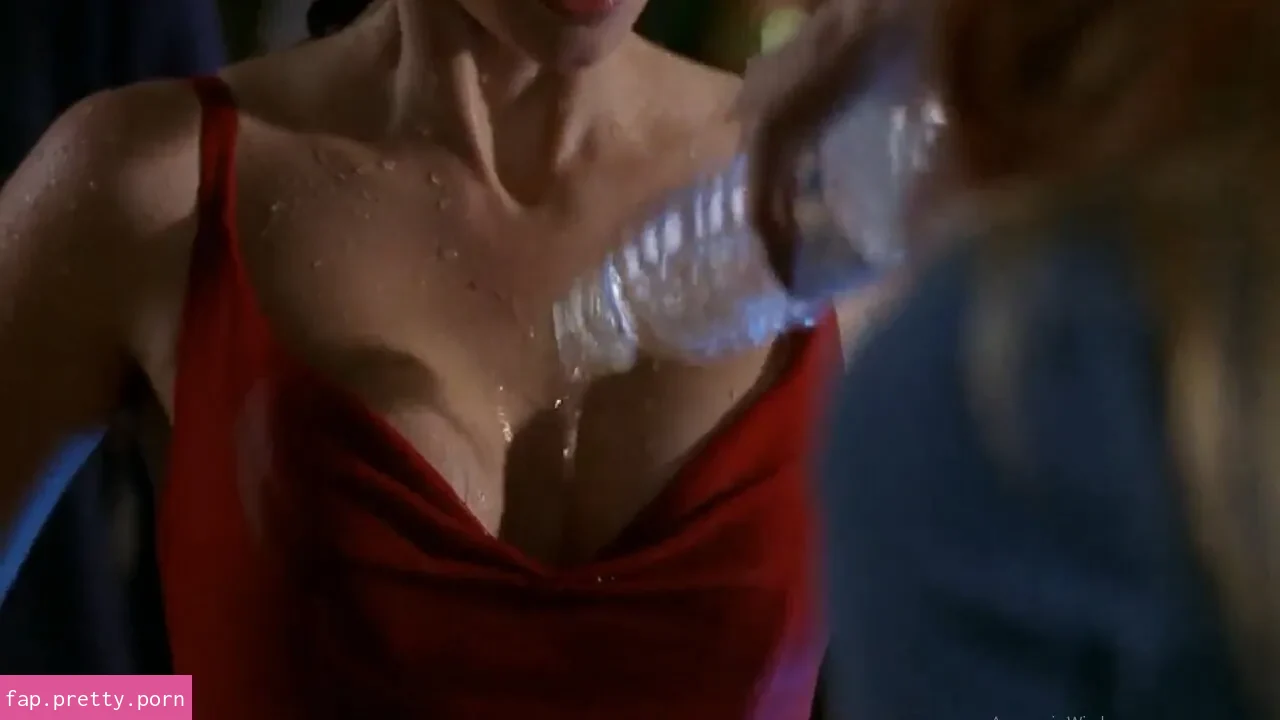 Chyler Leigh - Photo #47