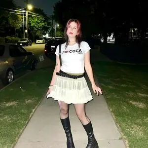 Carly McLellan content