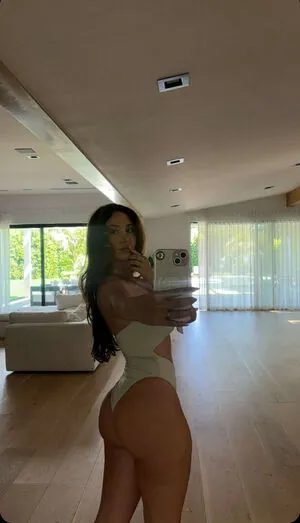 Catherine Mcbroom / Catherine Paiz #