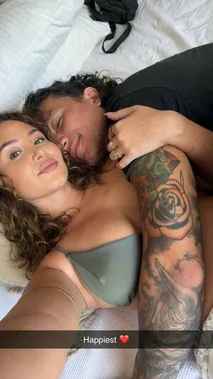 Catherine Mcbroom / Catherine Paiz