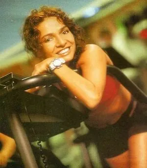 Claudia Ohana #