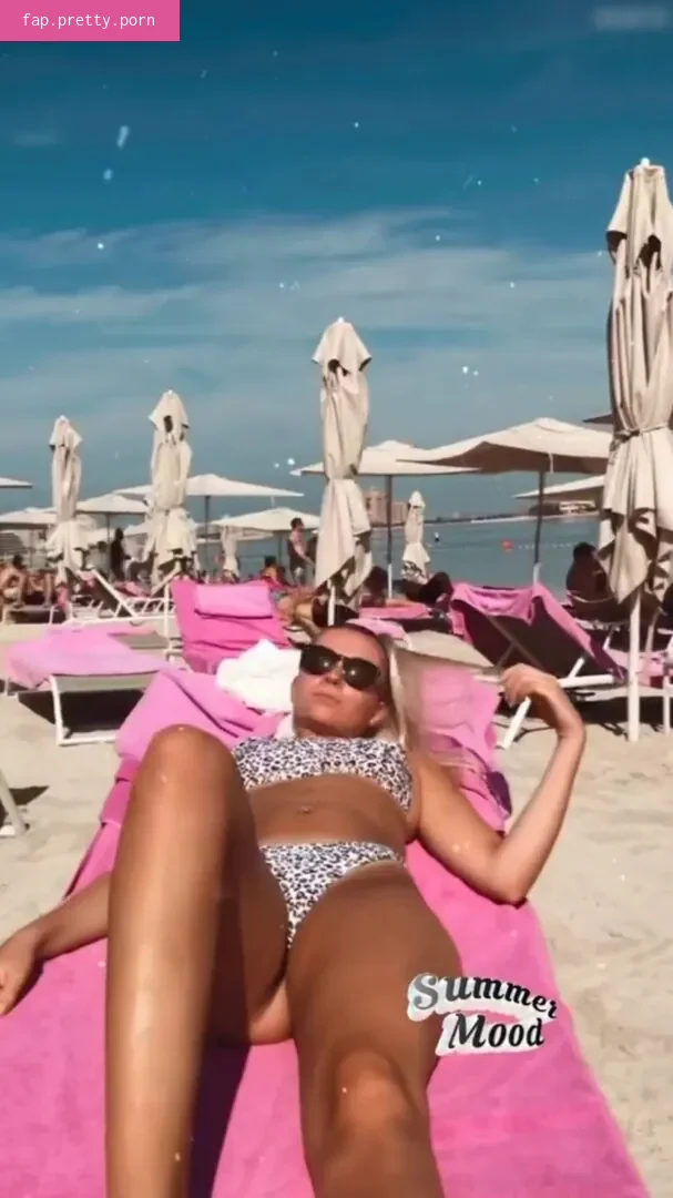 CorinaBRX - Photo #12