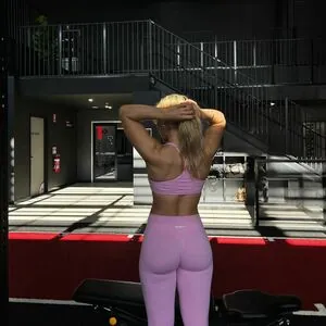 Chelsea Pearce content